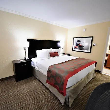 Ramada By Wyndham Jacksonville Hotel & Conference Center Exterior photo