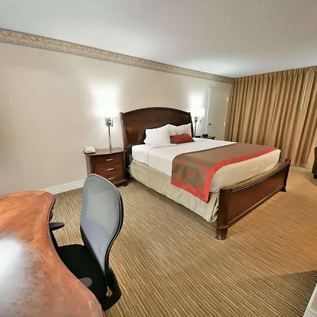 Ramada By Wyndham Jacksonville Hotel & Conference Center Exterior photo