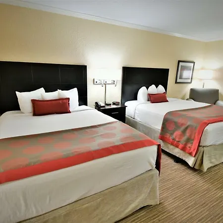 Ramada By Wyndham Jacksonville Hotel & Conference Center Exterior photo