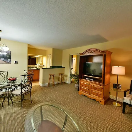 Ramada By Wyndham Jacksonville Hotel & Conference Center Exterior photo